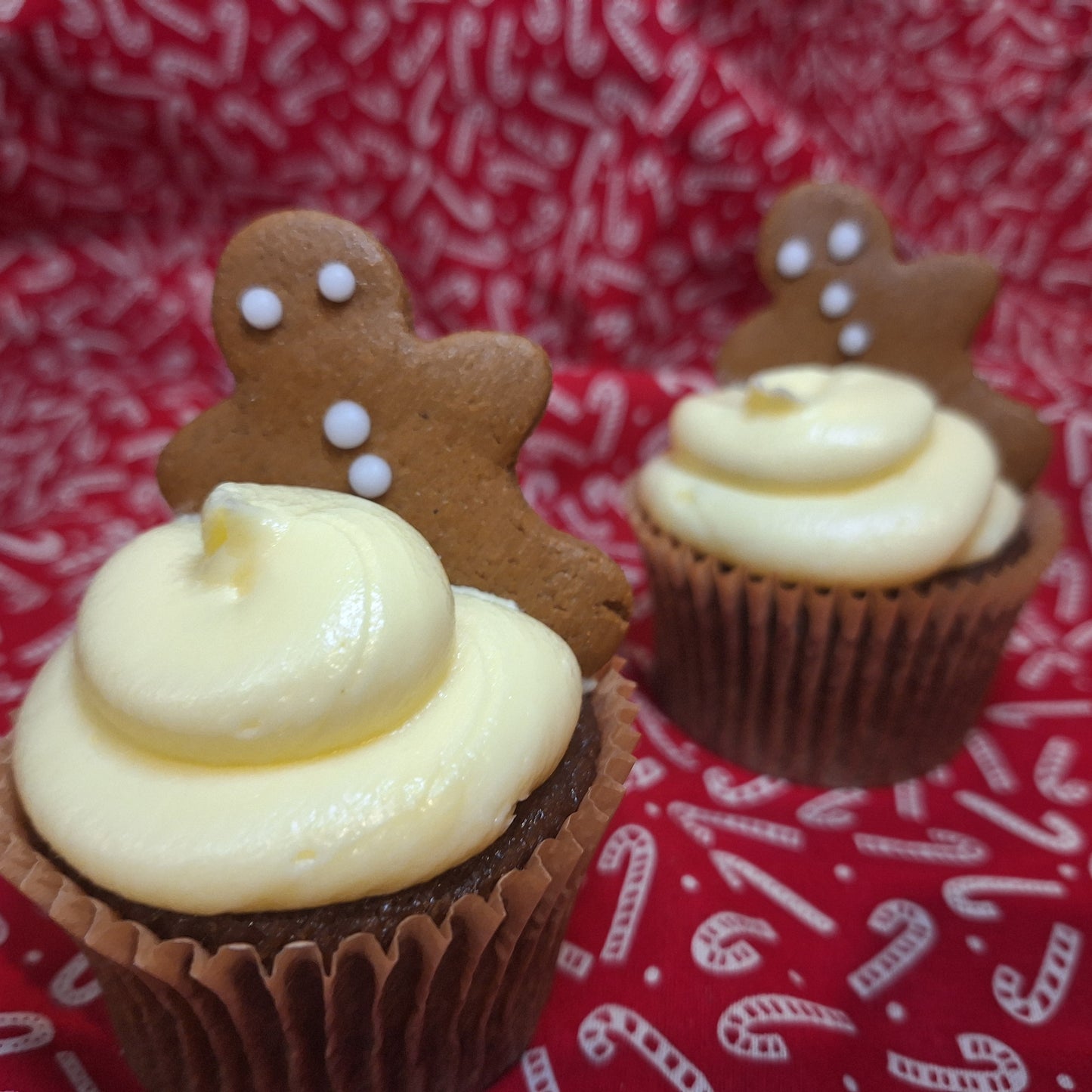 Cupcakes December 15th - Gingerbread Cookies