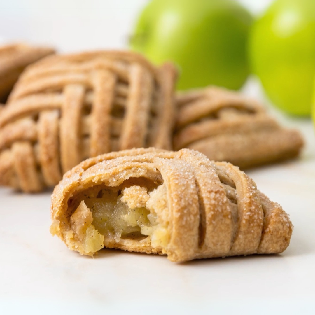 Braided Vanilla Apple Pies