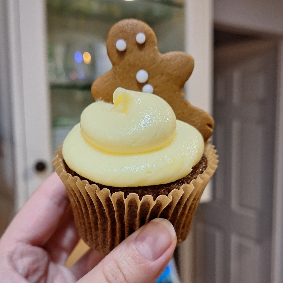 Cupcakes December 15th - Gingerbread Cookies